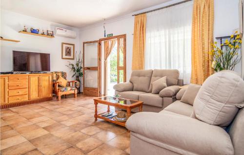 Posedenie v ubytovaní 3 Bedroom Gorgeous Home In Rute