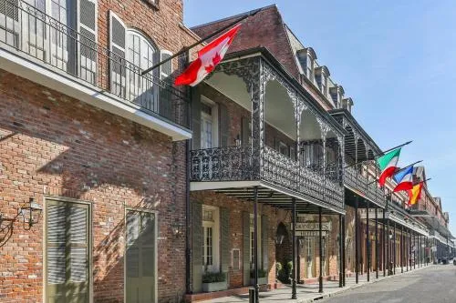 Place D'Armes Hotel in Metairie Terrace