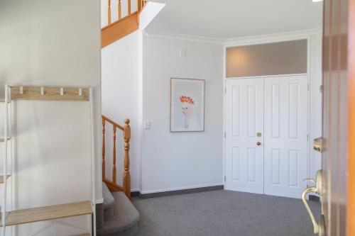 Imagen de la galería de Oceanview on Malibu, en Papamoa