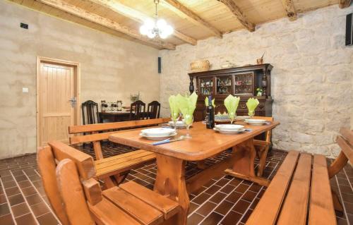 Gambar di galeri bagi Holiday home Jelena with private pool di Blato na Cetini