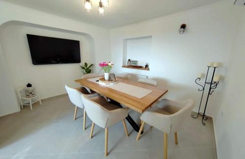 Holiday house with a parking space Mundanije, Rab - 23396