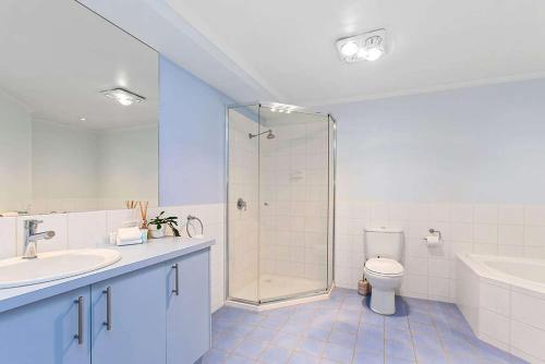 Koupelna v ubytování 4 Whitecrest Great Ocean Road Resort - Ocean View