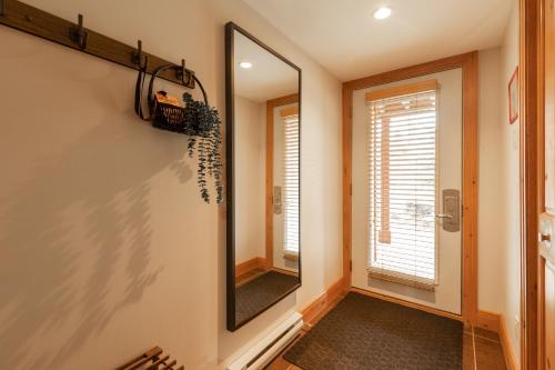 Gallery image of BOHO CONDO Downtown - Bike in&out - Shuttle - Park in Mont-Tremblant