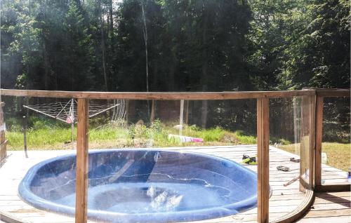 Φωτογραφία από το άλμπουμ του Beautiful Home In Annerstad With Sauna σε Romborna