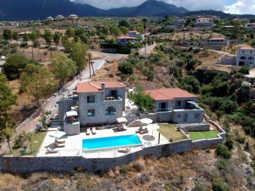 Γενική θέα στο βουνό ή θέα στο βουνό από  αυτή η βίλα