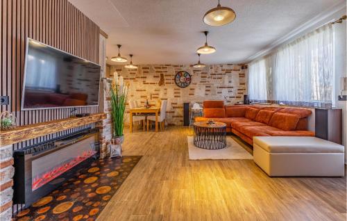 Awesome Home In Medulin With Sauna