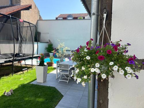 Κήπος έξω από το CityDreams mit Altbauflair die Premiumunterkunft in Lörrach bei Basel