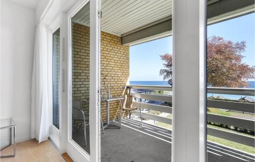 Balkoni atau teres di 1 Bedroom Cozy Apartment In Allinge