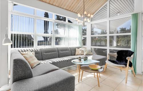 Posezení v ubytování Holiday Home Holsteroddevej Xii