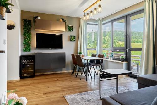 Výhledy bez hranic by Mountain ways