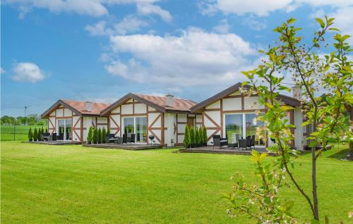 2 Bedroom Amazing Home In Jaroslawiec