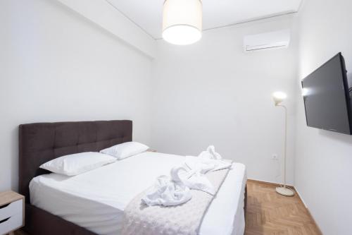 Modern 2-Bedroom Gem close to Metro