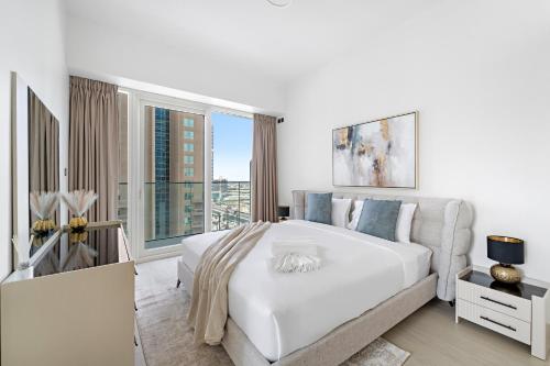 Big 1BD in JLT - Pool, Game Zone