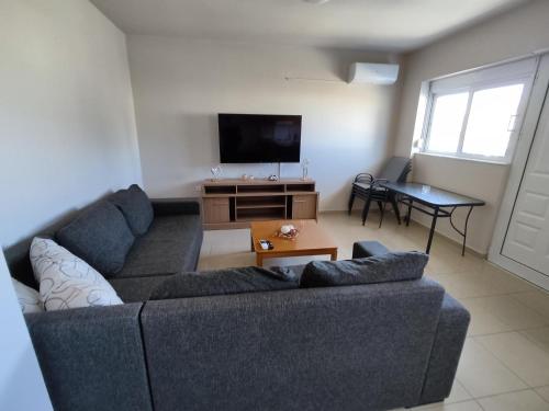 Mama Marina apartement near to the airport 2