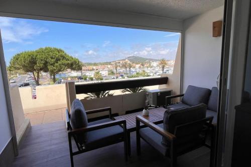 Nespecifikovaný výhled na hory nebo výhled na hory při pohledu z apartmánu