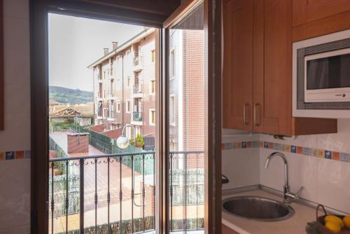 Nespecifikovaný výhled na hory nebo výhled na hory při pohledu z apartmánu