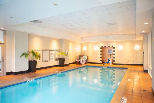 DoubleTree by Hilton San Diego-Mission Valley Image