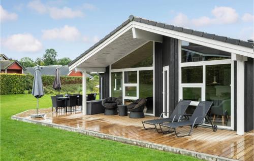 Zahrada ubytování Four-Bedroom Holiday Home In Aabenraa