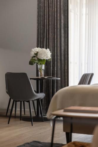 Χώρος καθιστικού στο Scala Apartamenty by Moderna Profit- Łąkowa 60E z parkingiem