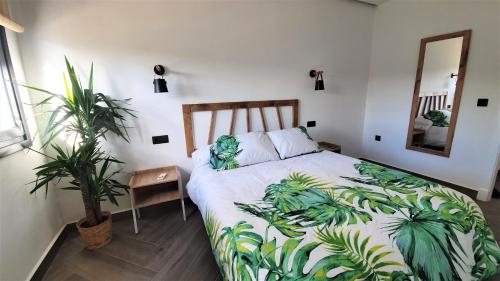 Posteľ alebo postele v izbe v ubytovaní VILLA OASIS Casa Rural ideal Familias y grupos