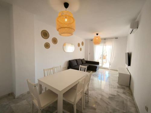 Istumisnurk majutusasutuses White at Island Resort