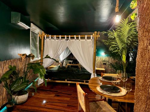Jungle Love Room photo 5