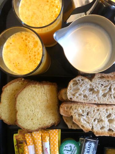 Makanan di atau berdekatan the country house