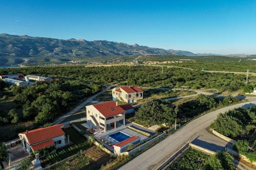 Villa Macanovi dvori with private pool