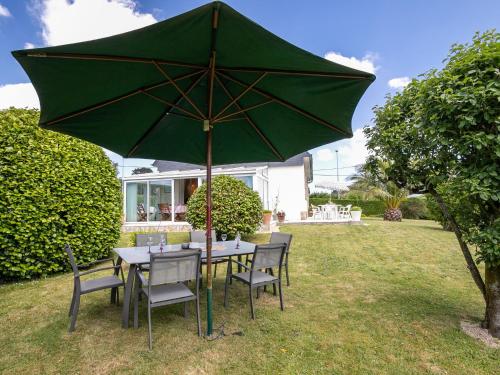 Κήπος έξω από το Holiday Home Gueradur by Interhome