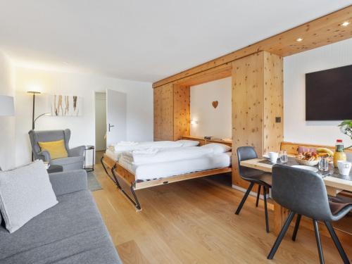 Apartment Guardaval Apt 207 by Interhome