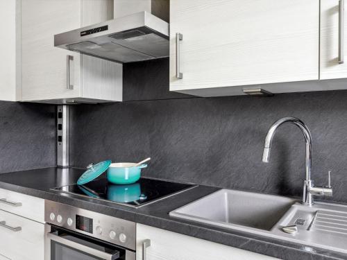 Apartment Guardaval Apt 202 by Interhome