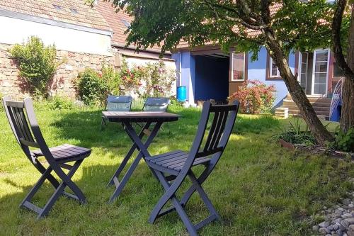 La Maisonnette Bleue, Eco-logis équipé de toilettes sèches