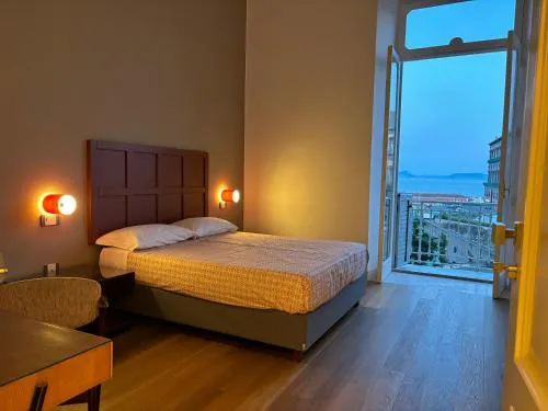 IL MASTIO Panoramic GUESTHOUSE - Vista Mare Napoli Centro photo 99