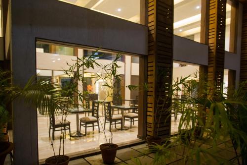 Restoran või mõni muu söögikoht majutusasutuses Turtle Beach Resort - Morjim