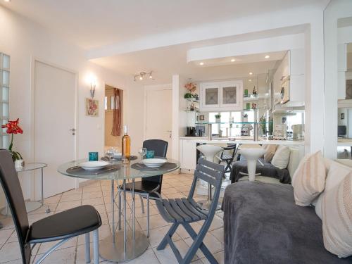 Apartment Le Cheverny by Interhome