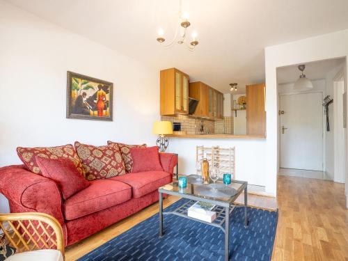 Apartment Le Mandarin by Interhome