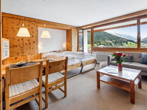 Apartment Guardaval Apt 502 by Interhome