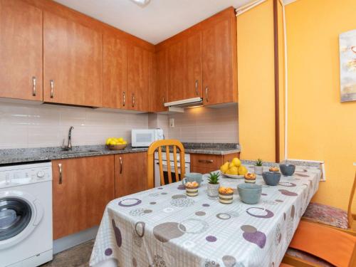 Apartment Cala Dorada-2 by Interhome