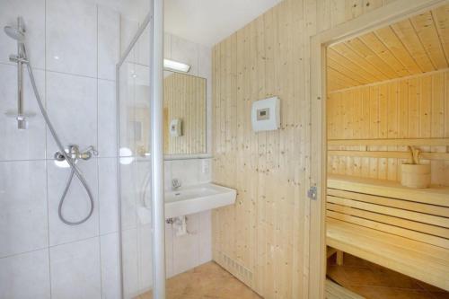 Kúpeľňa v ubytovaní Schöneben Abben Hütte