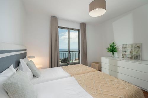 Apartamento Princesa Dona Amélia by an island apart