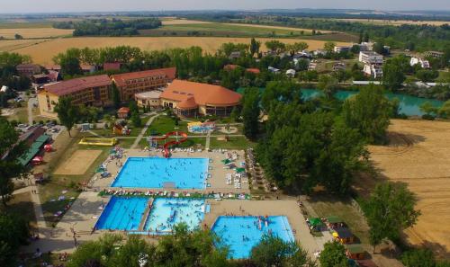 Chatova osada Family Resort с высоты птичьего полета