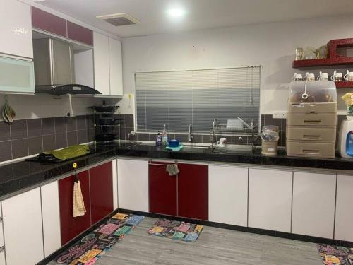 Dapur atau dapur kecil di ADZ Islam Homestay Simpang Pulai