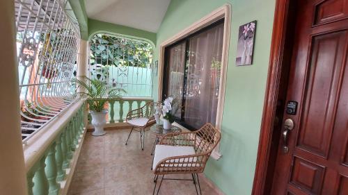 Posezení v ubytování Increible Casa Con Piscina!