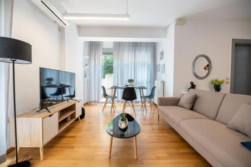 Chic 1BR Apartment in Neo Psichiko