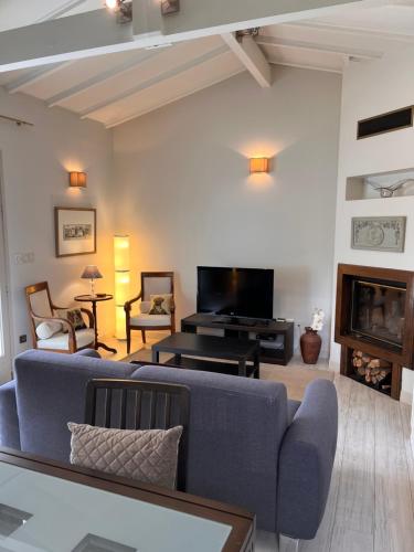 Photo de la galerie de l'établissement Charmant petit appartement avec sa terrasse privée, à Bayonne