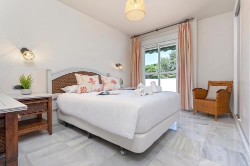 Precioso ático con piscina en Marbella