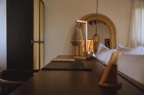 Ένα ή περισσότερα κρεβάτια σε δωμάτιο στο Amba Villa - Madiha Hill - NEW