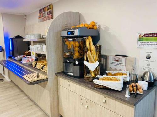 Jídlo v hotelu nebo okolí