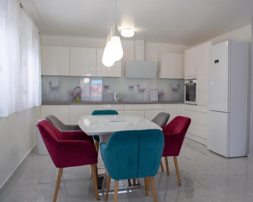Dapur atau dapur kecil di Il Dono Del Mare - Island Iž