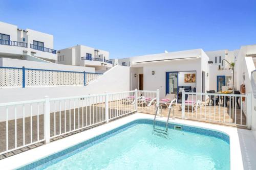 Villa Blanca by Villa Plus